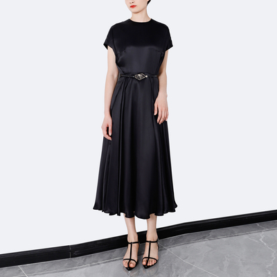 赫本风双层桑蚕丝缎面修身连衣裙