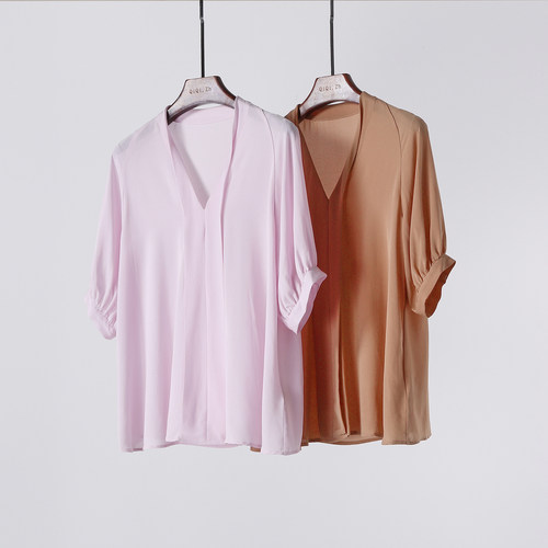 轻盈舒适真丝v领上衣桑蚕丝短袖