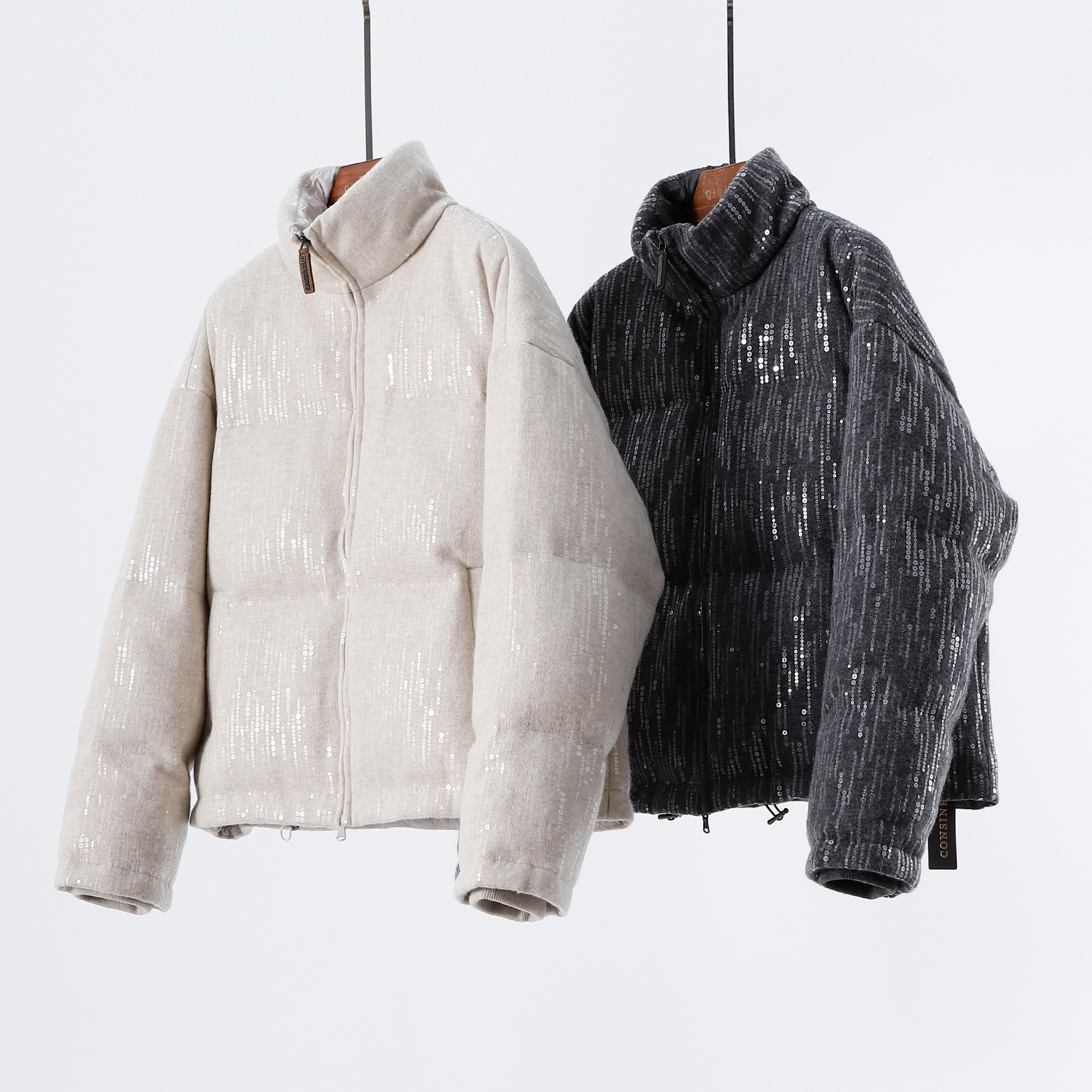 山羊绒亮片短款鹅绒羽绒服