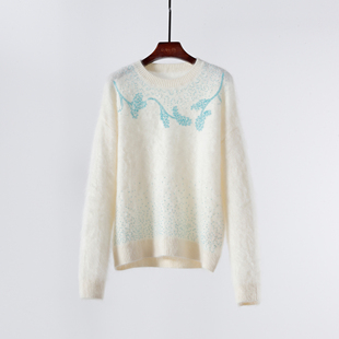 蓝色星河 白色拉毛羊绒衫 重工钉珠刺绣山羊绒圆领套头针织毛衣