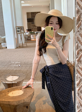 thepeachofficial【拉裴尔暮歌】无袖羊毛针织背心开叉半裙两件套