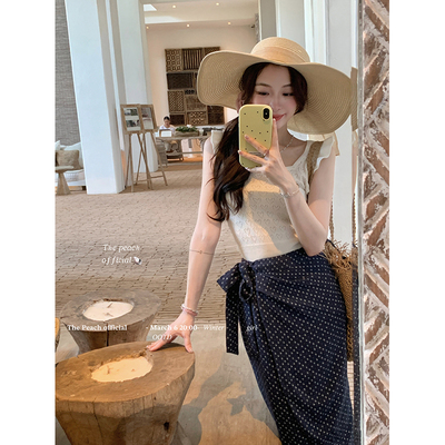 thepeachofficial【拉裴尔暮歌】无袖羊毛针织背心开叉半裙两件套