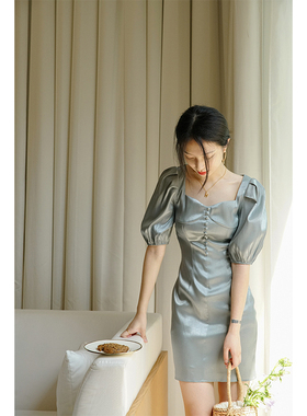 THE PEACH BY MICHELLYMO 人鱼姬粉色公主裙法式方领修身连衣裙