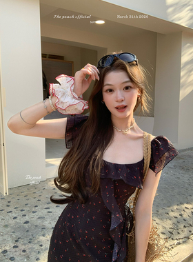 thepeachofficial【维丁花园】法式度假风设计感荷叶边碎花连衣裙