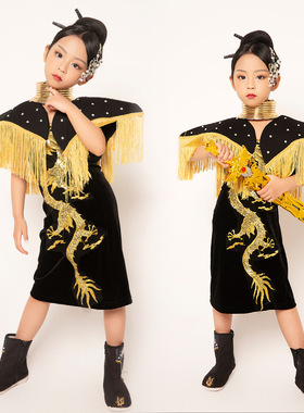 女童红色中国民族风龙国潮模特走秀儿童车模武侠卧虎藏龙礼服