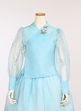 朝鲜族平时穿的生活韩服天蓝色泡纱上衣和新满天星3层裙子S24033