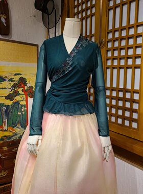 朝鲜族舞蹈练习腰裙量身定做练功服网纱上衣和新满天星裙子U22075