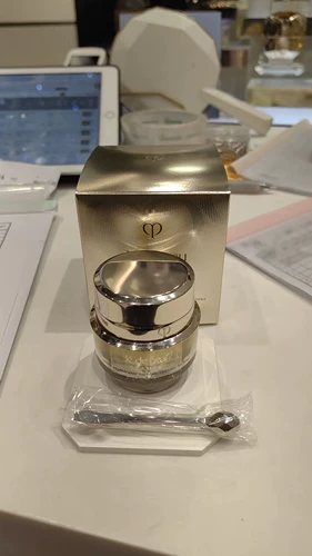 CPB Skin Key 4D Anty -wrinke Eye Cream 15G