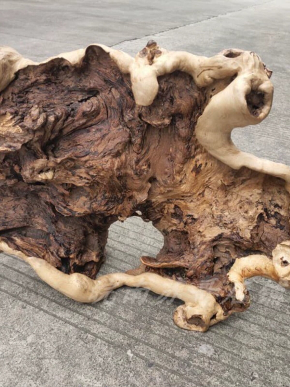 NATURAL WOOD CARVING CLIFF CYPRESS ROOT CARVING HANDICRAFT DECORATION ORNAMENTS FLOWER STANDS STOOL BOTTOM BUDDHA PLATFORM BUDDHA SEAT WEATHERED WOOD