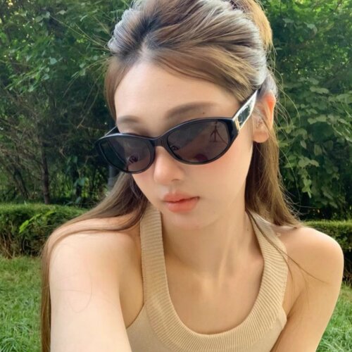 Jennie同款韩版复古猫眼偏光墨镜
