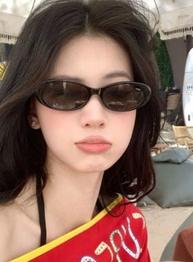 韩版复古椭圆猫眼黑色太阳眼镜女