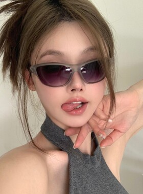 复古Y2K千禧朋克风磨砂太阳眼镜