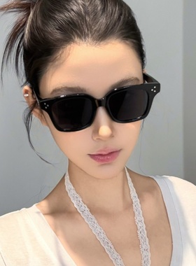 黑色方框墨镜女圆脸显瘦高级网感