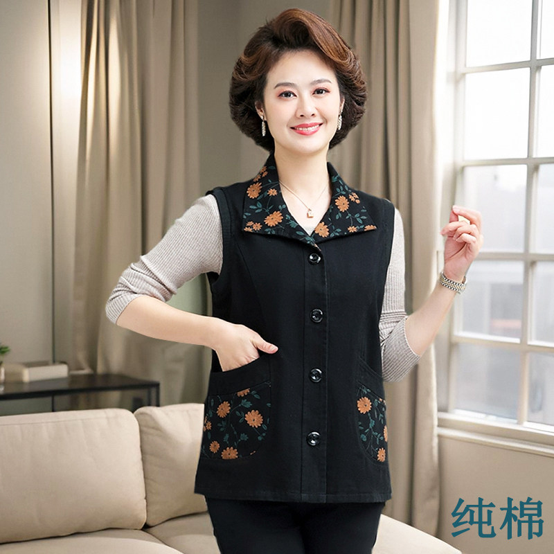 妈妈坎肩牛仔马甲女士外穿纯棉春秋休闲背心中老年人马夹全棉外套
