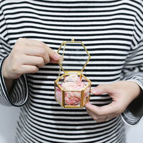 现代简约六边形求婚婚礼对戒戒指盒透明玻璃手饰盒收纳生日礼品盒