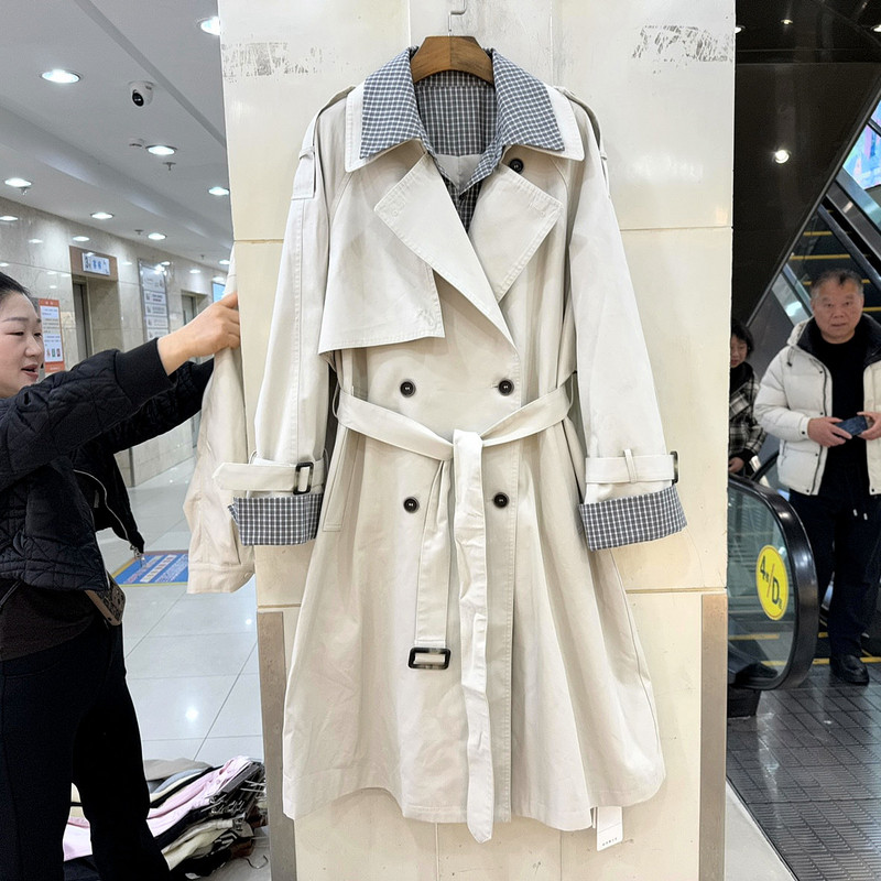36088 时尚格子衬衣翻领双排扣系带收腰假两件韩系长款风衣外套春