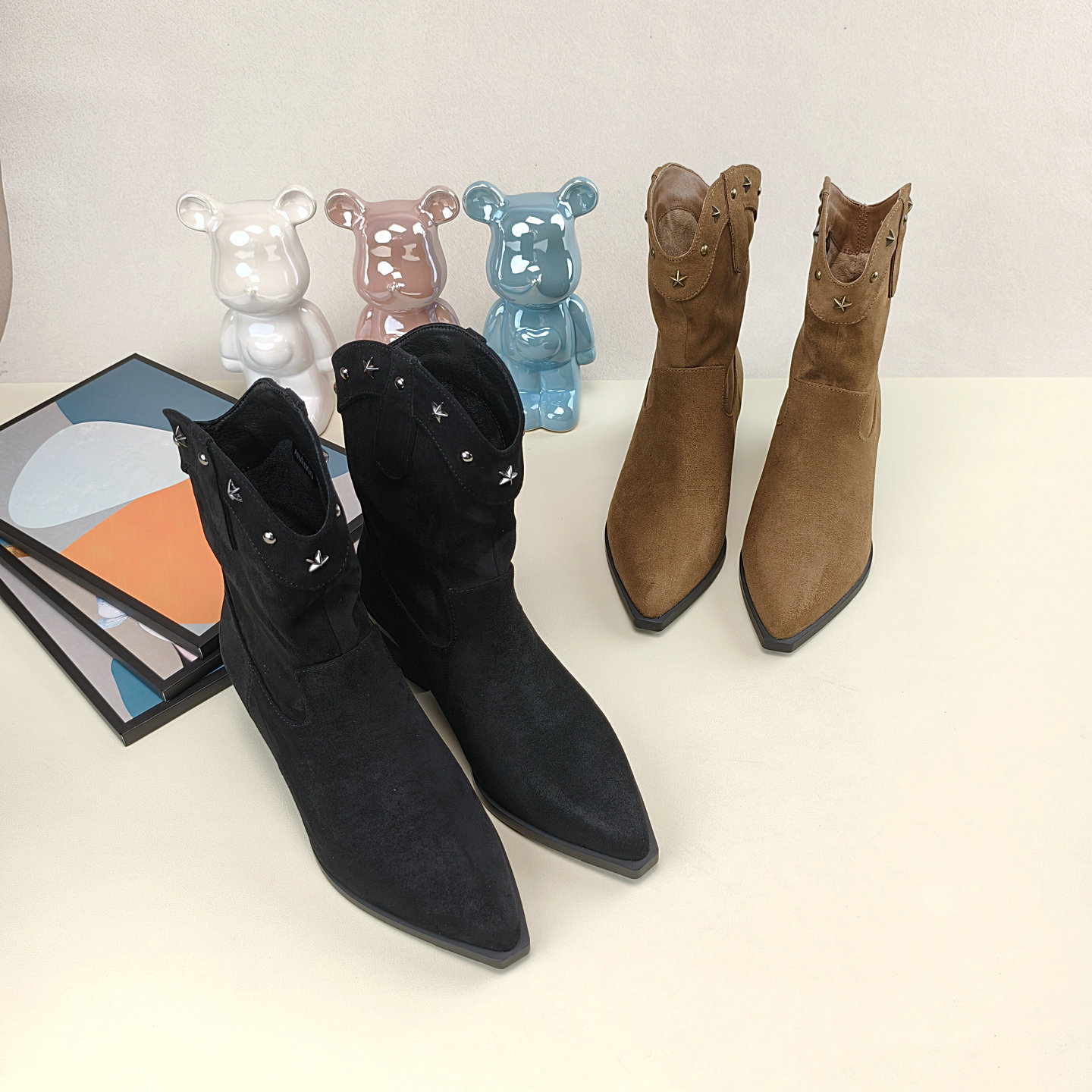 秋冬新款复古铆钉西部牛仔靴女