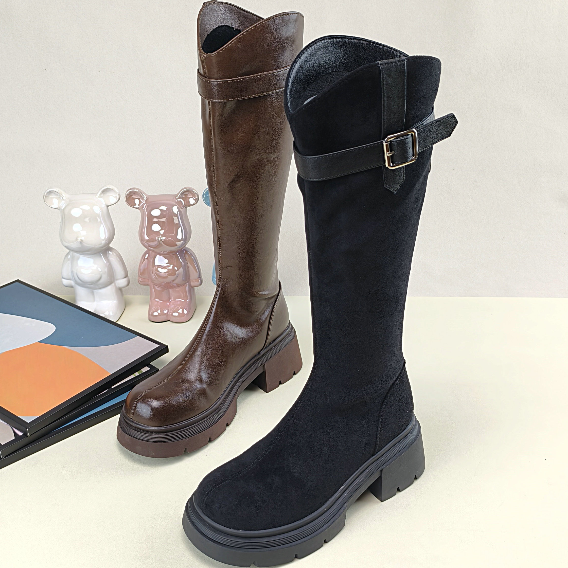 英伦冬季加绒厚底高跟时装靴女2025新款后拉链v口皮带扣骑士靴