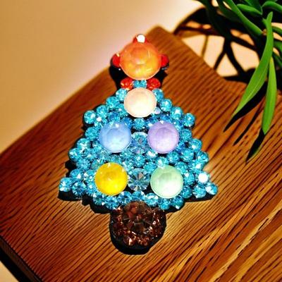 米龙皮料摩卡水钻圣诞树BB夹发饰