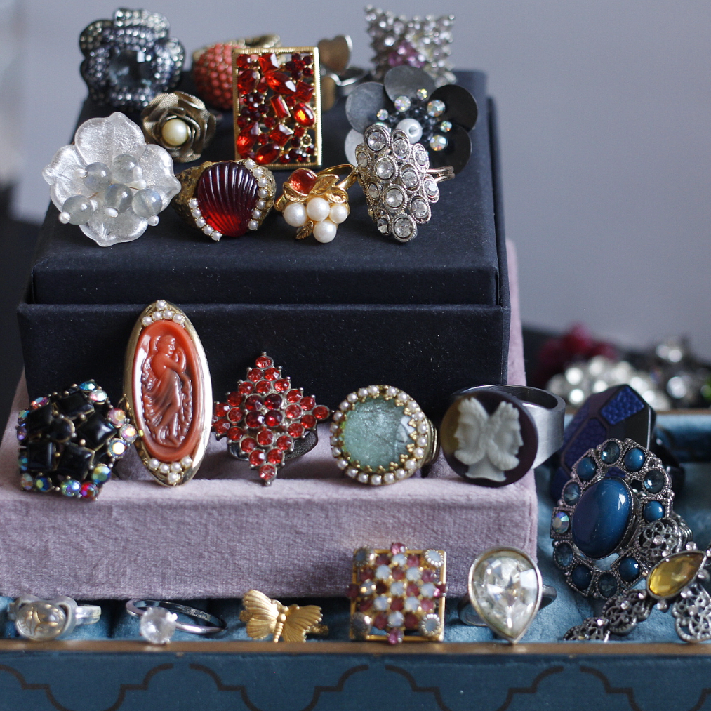 欧美进口复古着孤品Miriam Heaskell雕花老琉璃宝石vintage戒指环