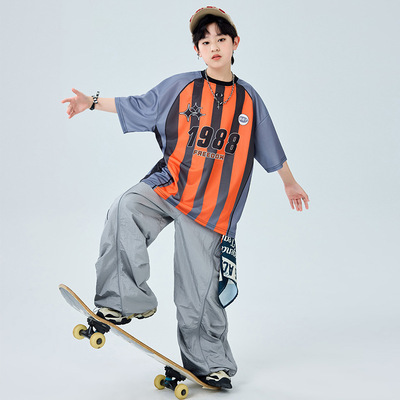 街舞少儿潮服嘻哈风炸街服装 男孩hiphop架子鼓表演出服女孩套装