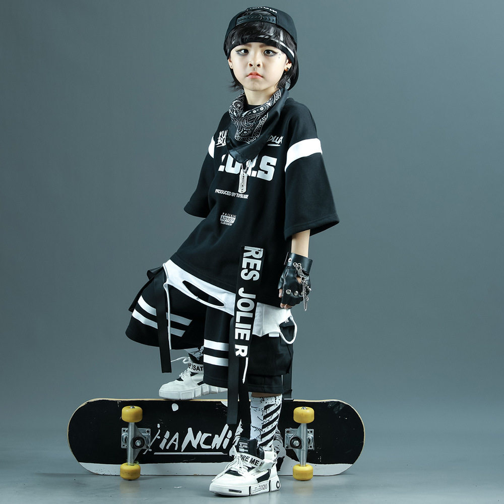 六一演出服少儿走秀街舞潮服hiphop潮牌嘻哈套装男孩架子鼓服装潮