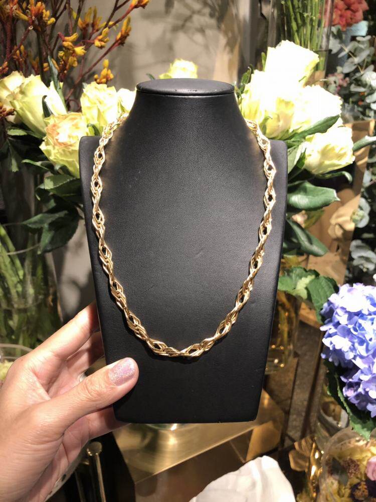 yjj【佳斐珠宝】菱形环环相扣k18项链美艳金项链男女都可戴q