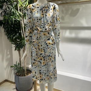 夏季桑蚕丝花卉印花显瘦连衣裙