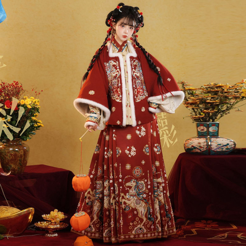 【天马贺岁】原创汉服女明制马面裙国风新中式拜年服加绒秋冬新款,女装/女士精品,汉服套装,淘宝优惠券,粉丝福利购,淘宝优惠卷