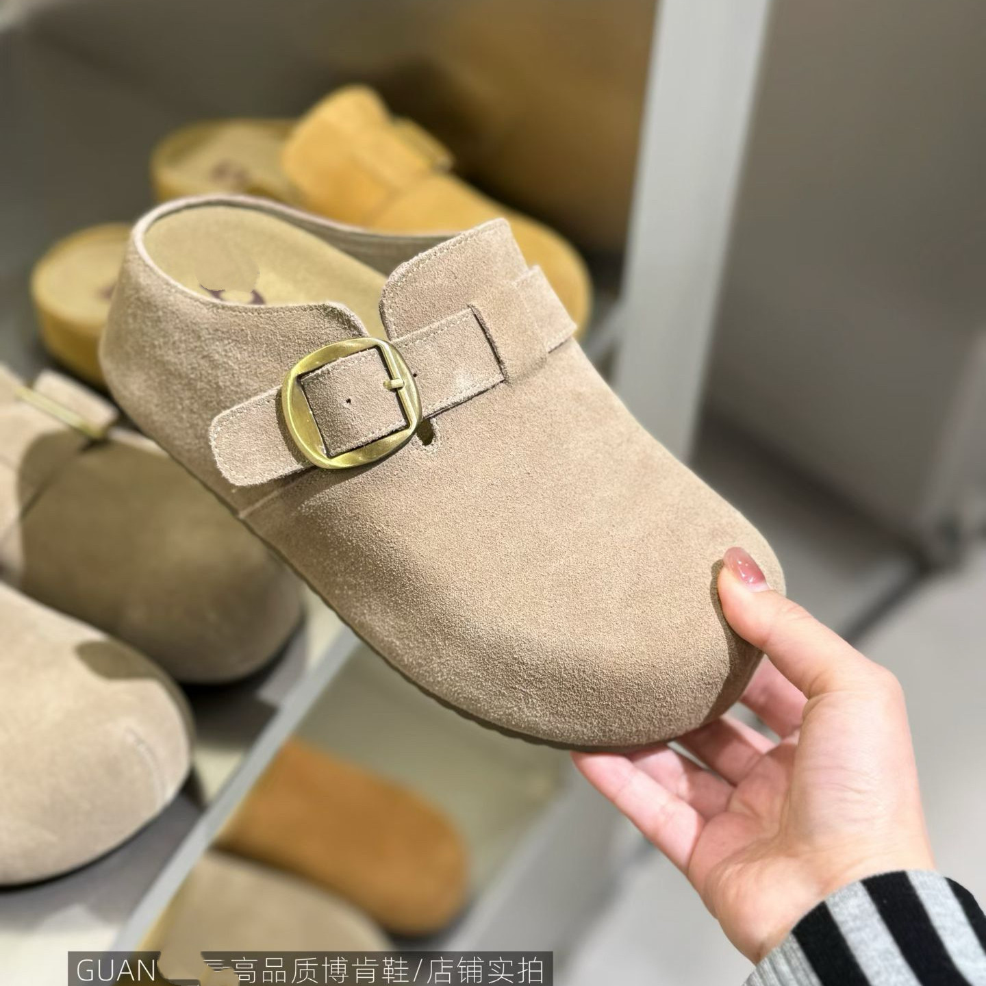 欧货真皮厚底勃肯拖鞋女2026新款增高皮带扣半拖一脚蹬包头拖外穿