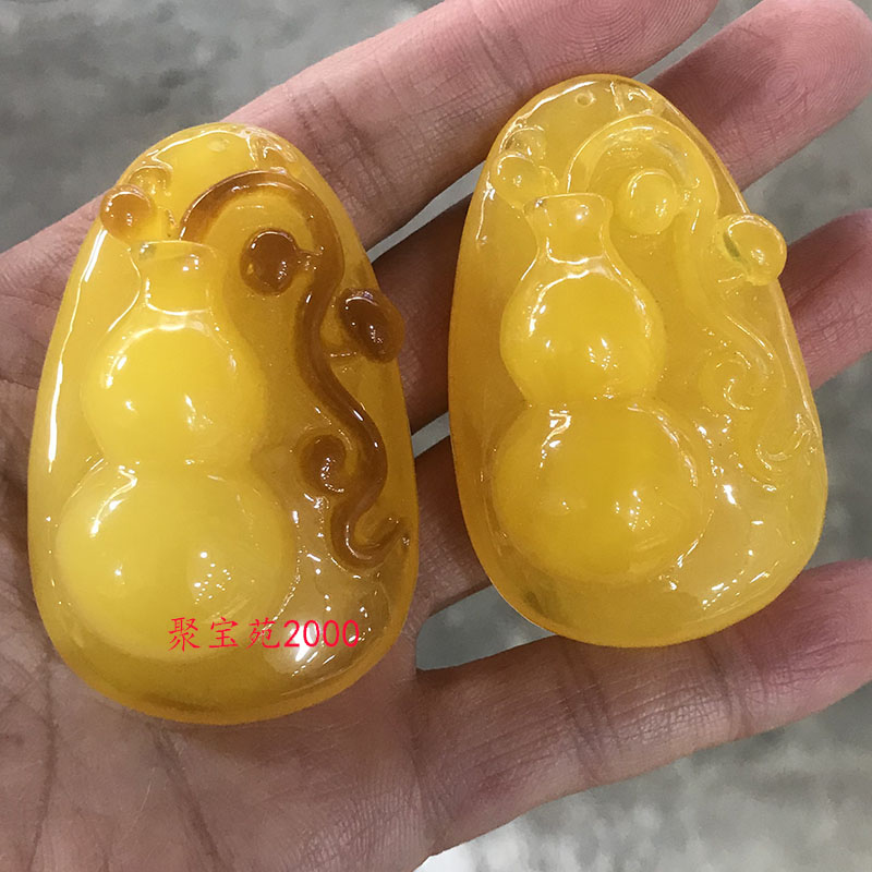 蜜蜡葫芦吊坠仿鸡油黄琥珀黄蜜福禄寿项链毛衣链挂件男女款礼物