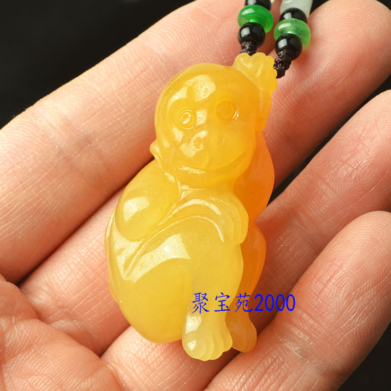 天然黄龙玉十二生肖属相猴吊坠男女2025吉祥物立体精雕猴子玉挂坠