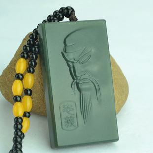 和田玉关公吊坠男士项链青玉牌关二爷男款霸气武财神关羽挂件