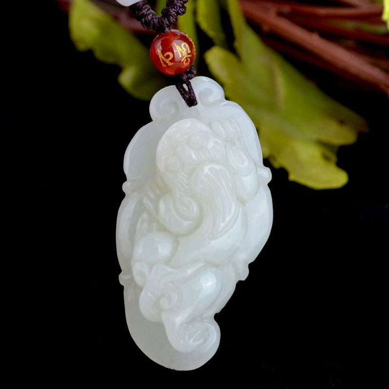 天然和田玉貔貅吊坠男士招财女款