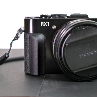 适用于索尼rx1R2手柄黑卡防滑手柄 RX1大黑卡 保用10年