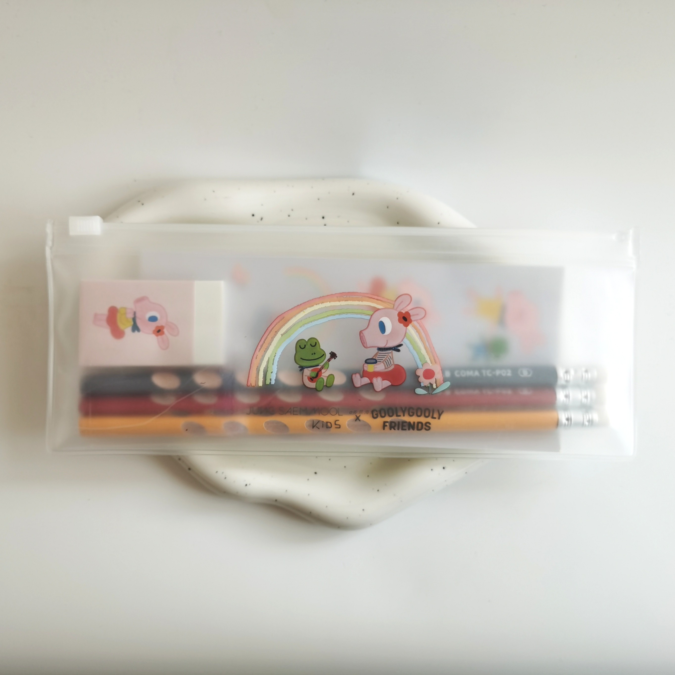 郑瑄茉小猪佩奇粉色可爱铅笔