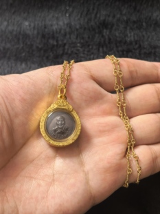 龙婆喜2519钱袋模自身 本 稀有版