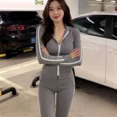 撞色条纹小脚裤 显瘦短款 速干运动瑜伽套装 辣妹运动减龄两件套秋季