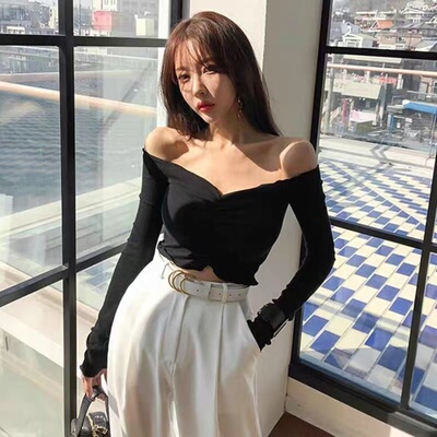 露肩锁骨短款设计感春秋季紧身