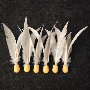 【飞毽体育】Y1白色板羽球彩色三毛球室内室外儿童成人训练用球