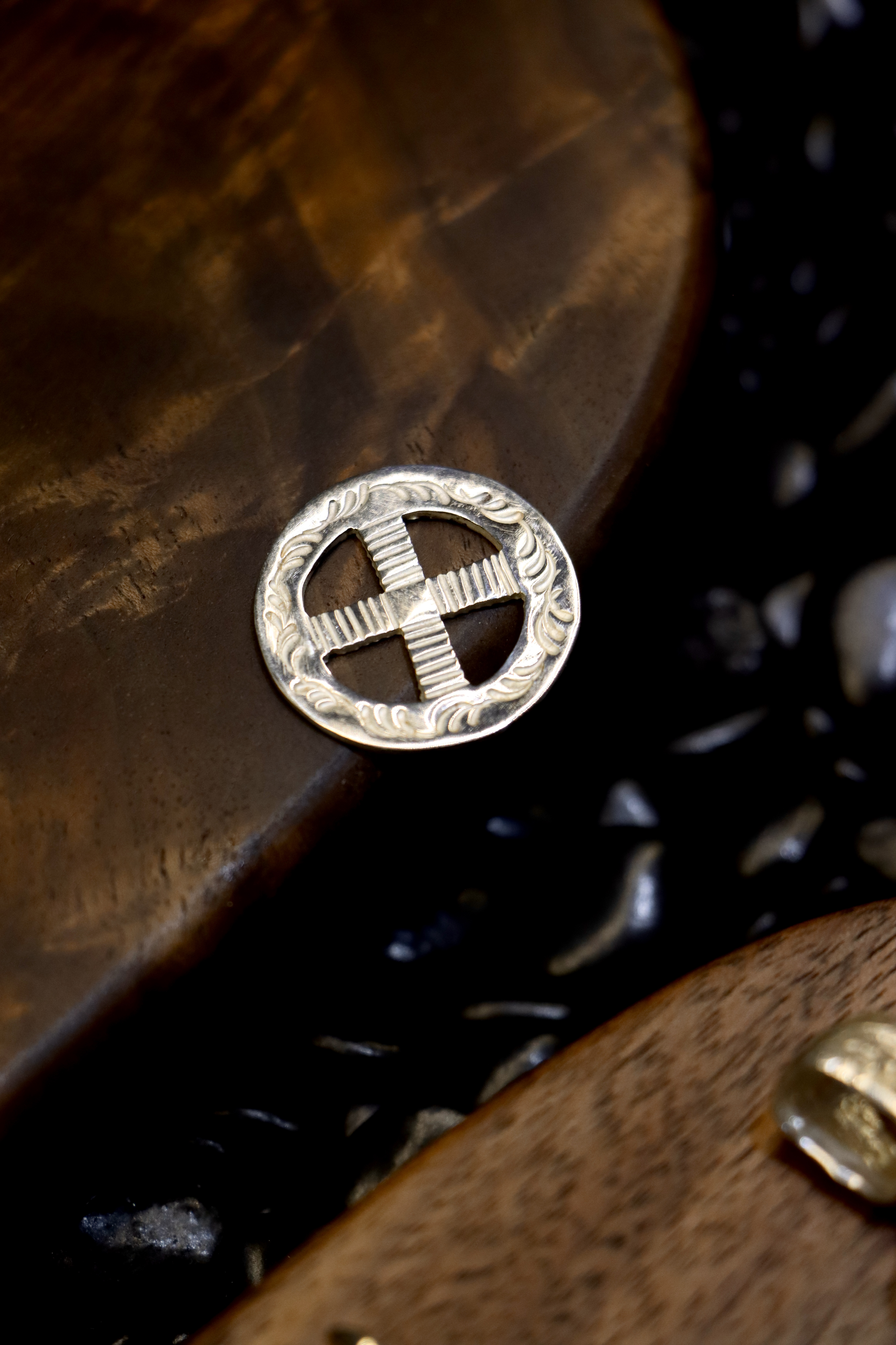 乌木马Ebony Horse 纯手工唐草轮银项链