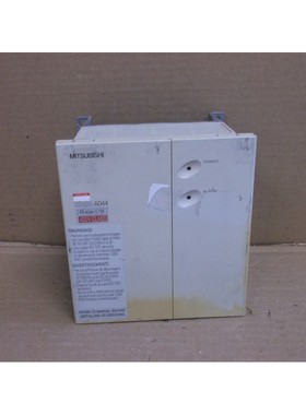 FR-A044-0.75K-CD Mitsubishi Vfd 1 HP 400VAC AC Guida Inverte