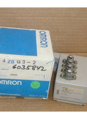 4ZBQ3-2 Omron NEUF Dans La Bo?te Capteur De Limite à 4 Posi