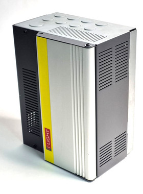 iLight SCH0410S 数字调光和开关控制器 280x220x155 毫米