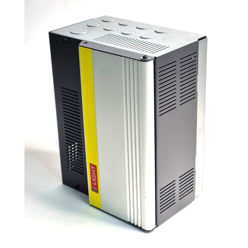 iLight SCH0410S 数字调光和开关控制器 280x220x155 毫米