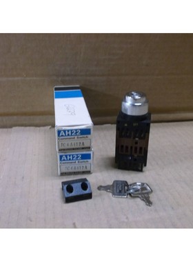 AH22-JC4A412A Fuji come Nuovo 22mm con Chiave Interruttore S