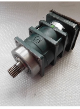 Alpha SP75-M2-20E,PGP68 行星齿轮传动 i = 20,比例 20 未使用