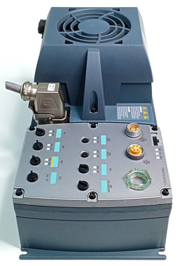 西门子 6SL3525-0PE24-0AA1 V:B01 + 6SL3544-0FB20-1FA0 Ver:BA0