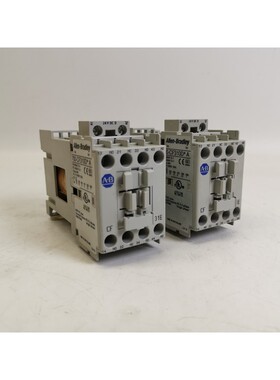 ALLEN-BRADLEY 700-CF310D* 2 Stck. Schütz