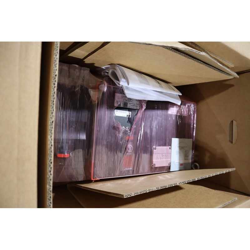 SEW EURODRIVE PHC21A-A040M1-E20A-00/S11 INVERTER BRAND NEW I